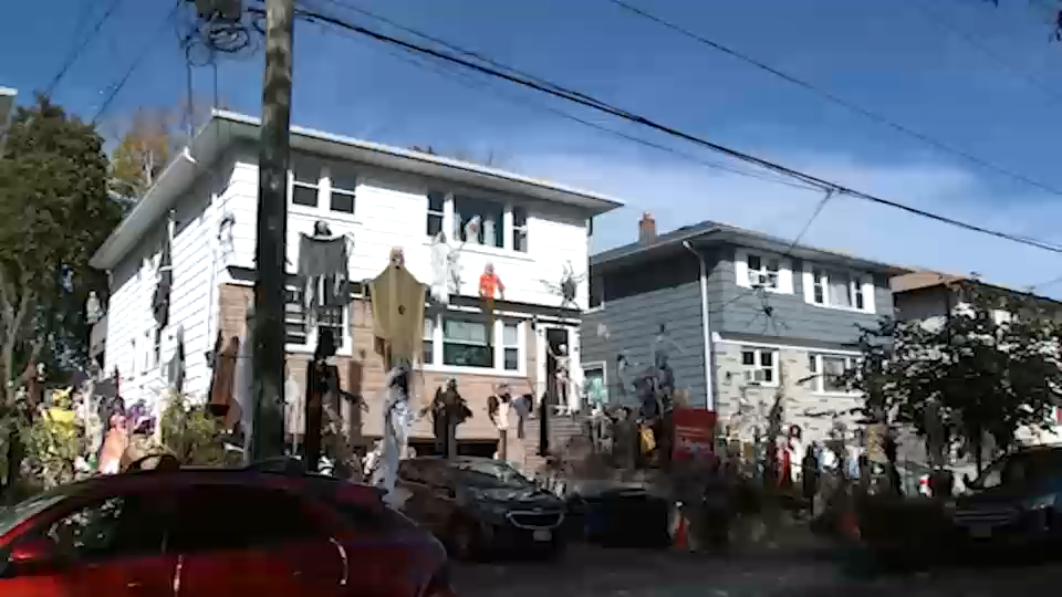 Popular New Jersey Halloween display draws crowds, complaints
       — Elgin Community news