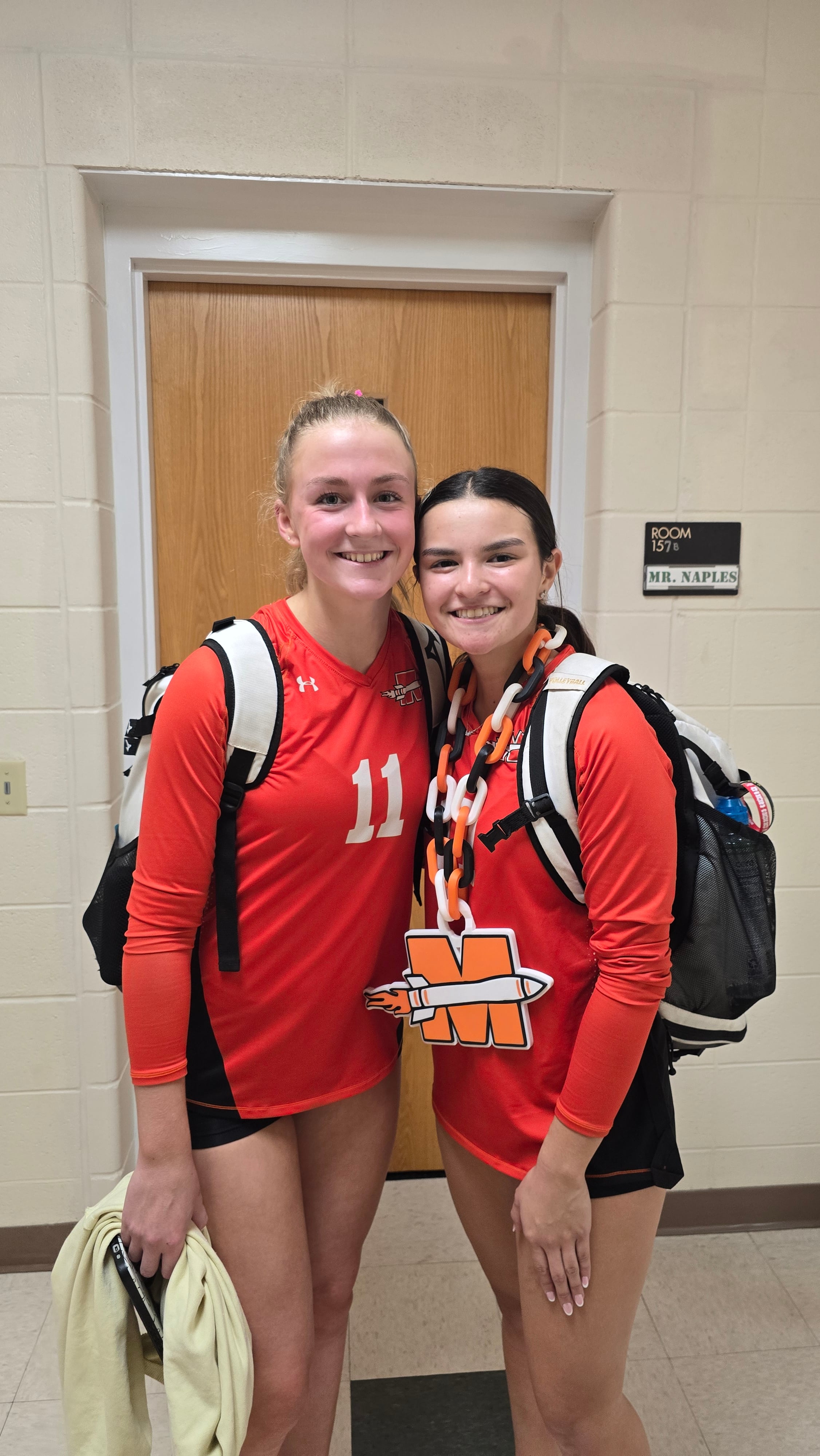 Milledgeville volleyball sweeps East Dubuque to reach first regional final since 2016, Galena beats Eastland — Elgin Sports news