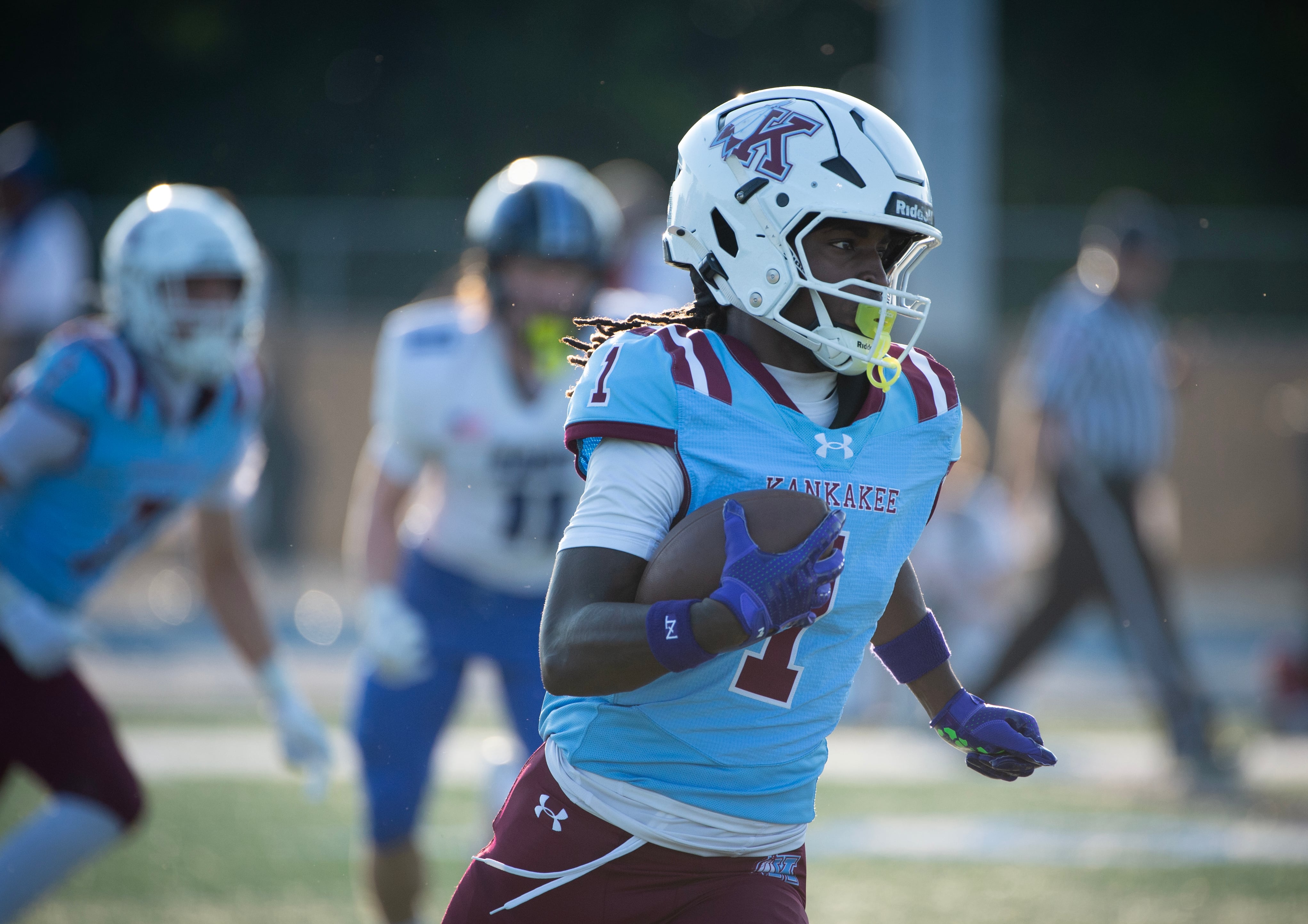 Listen live: Shaw Local Radio brings you Round 1 Illinois high school football broadcasts — Elgin Schools news