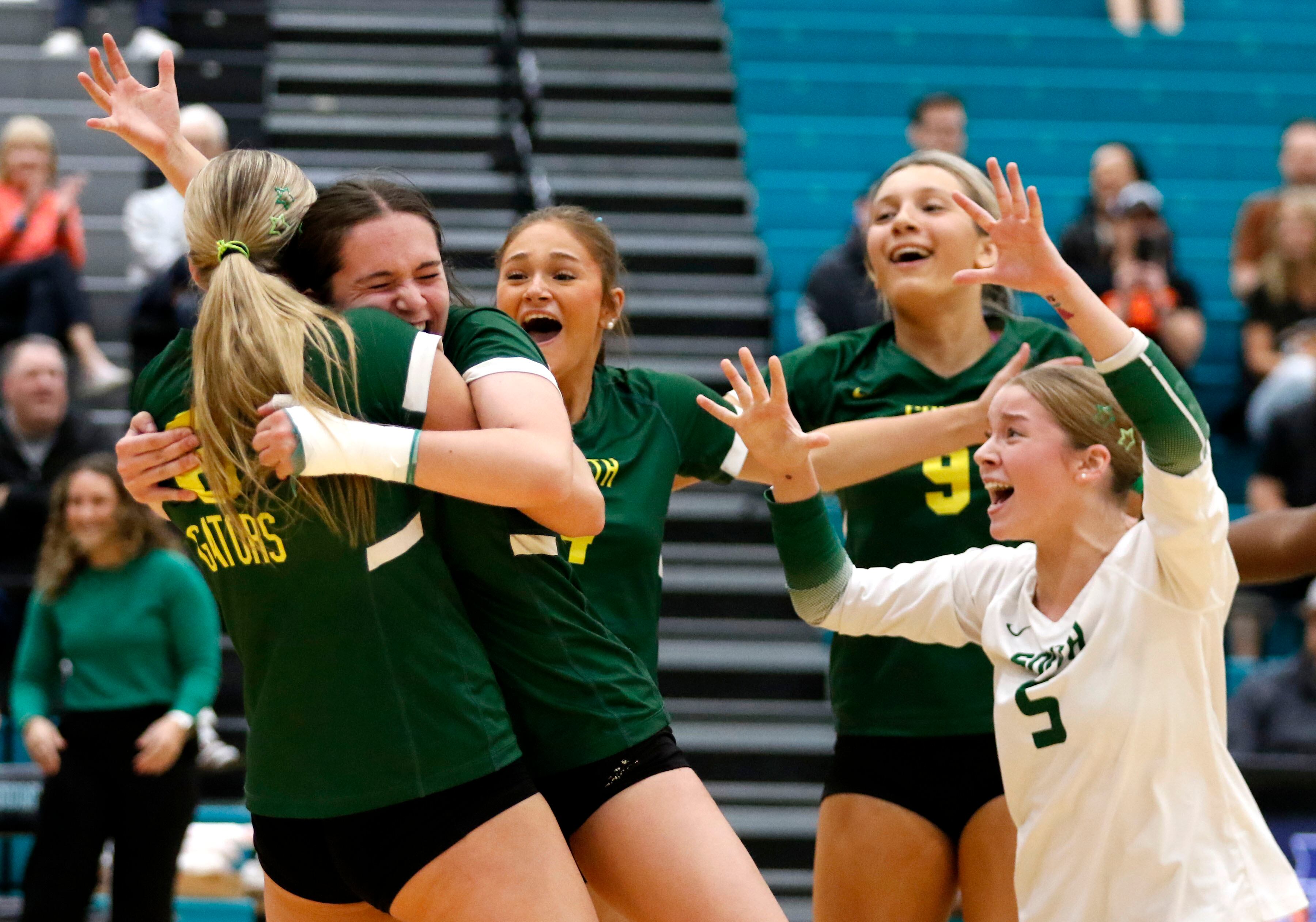 Crystal Lake South beats Crystal Lake Central a third time, captures regional title — Elgin Sports news